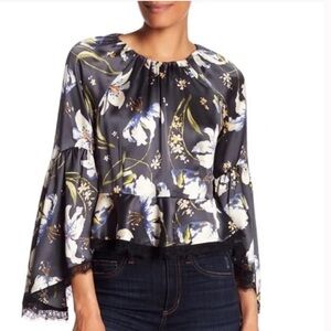 Cinq a Sept Avalon Floral Blouse Size XXS silk EUC q0692